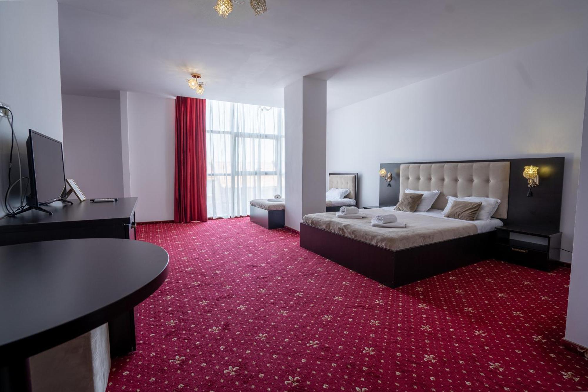 Hotel N Residence Timisoara Exterior photo
