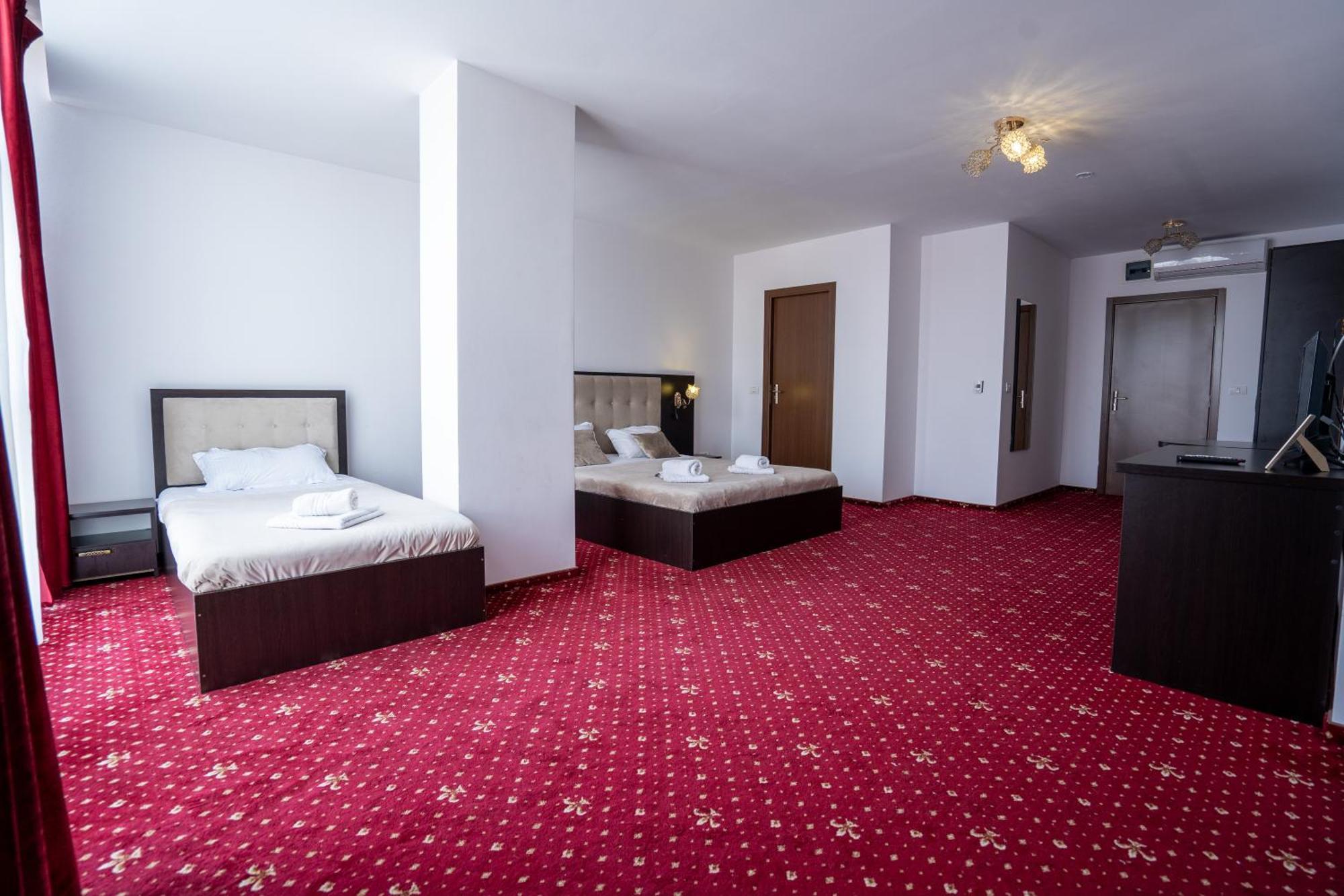 Hotel N Residence Timisoara Exterior photo